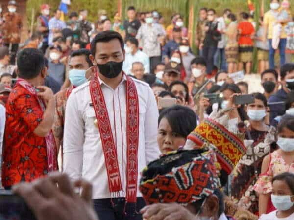 Fransiskus Diaan Bahagia Rayakan Natal Bersama Perdana Sebagai Bupati Kapuas Hulu