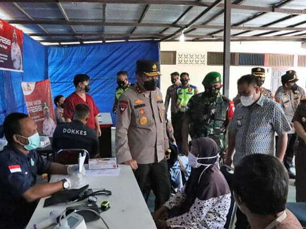 Kapolda Kalbar Minta Polres dan Forkopimda Sekadau Terus Kolaborasi Percepat Vaksinasi