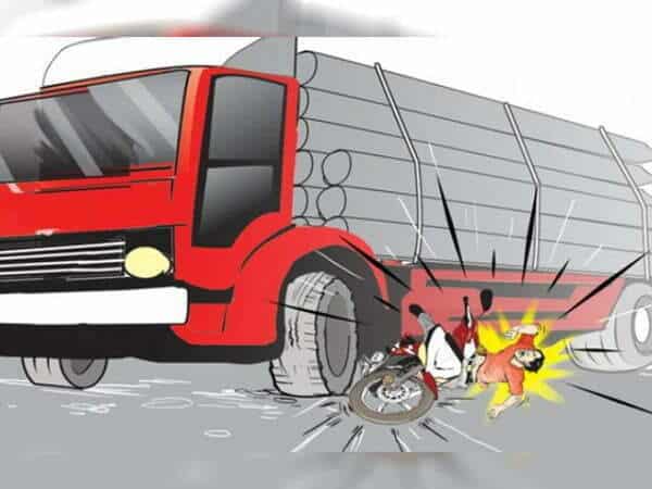 Laka Maut Sepeda Motor VS Fuso di Simpang Hulu Ketapang, Satu Tewas