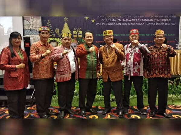 Pengurus ICDN Kalbar Dilantik, Adrianus Asia Sidot: Kami Konsen Masalah Pendidikan Dayak