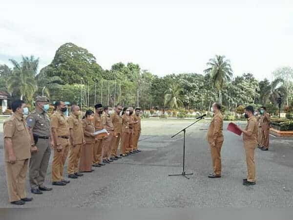 Pimpin Apel Pagi, Sekda Ketapang Ingatkan Sanksi Bagi ASN Tak Ikut Apel