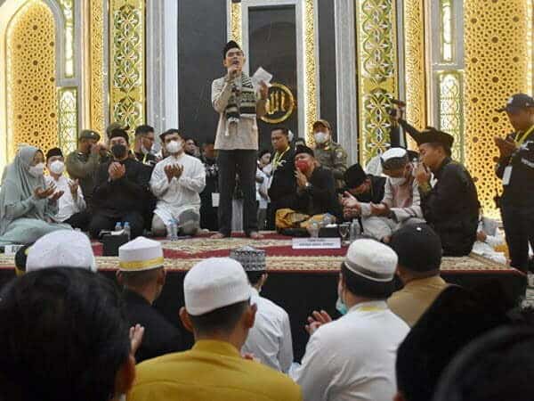 Ribuan Jamaah Hadiri Tabligh Akbar Ustadz Abdul Somad di Masjid Agung Al-Falah Mempawah
