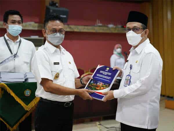 Serahkan DPA, Wako Edi Minta OPD Mulai Laksanakan Proyek Strategis