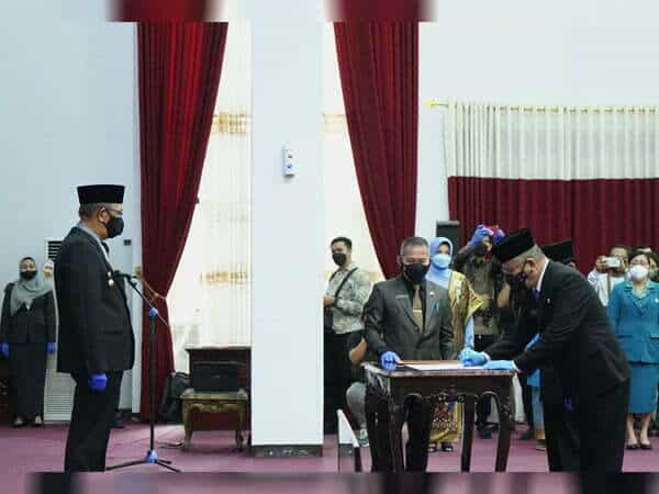 Harisson Resmi Jabat Sekda Kalbar