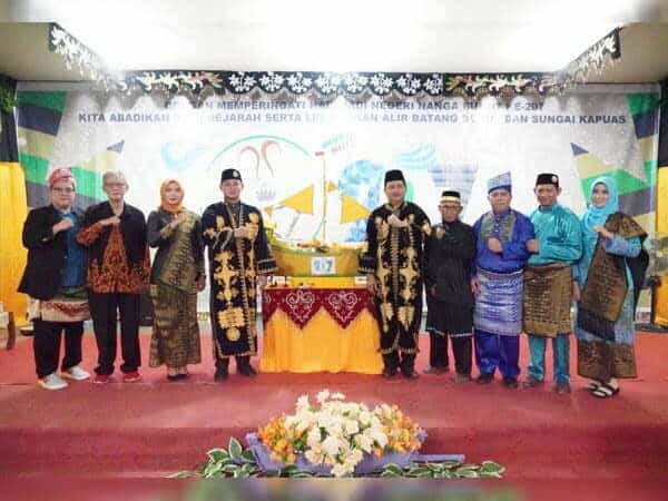 Wabup Wahyudi Tekankan Pentingnya Jaga Kearifan Lokal dan Budaya di Peringatan Harjad 207 Nanga Bunut