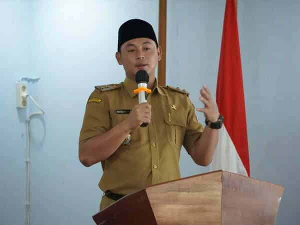 Pembangunan PDD Polnep Kapuas Hulu Terkendala Anggaran, Simak Penjelasan Wakil Bupati Wahyudi Hidayat....