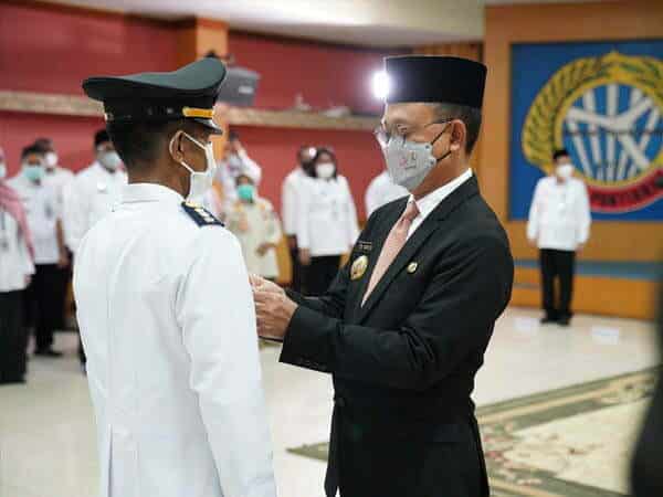 Wali Kota Edi Lantik Zulkarnain Jadi Kepala Diskominfo