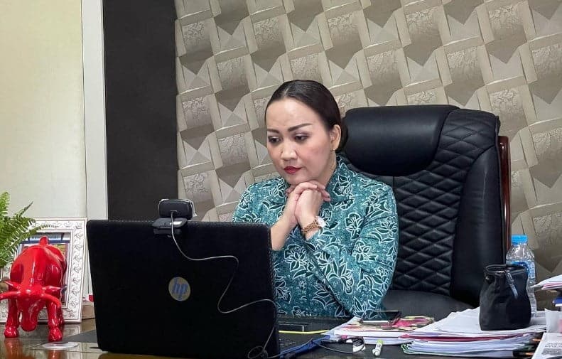 Tenaga Honorer Bidang Administrasi Dijadikan Outsourcing?, Angeline Fremalco: Kan Tidak Elok