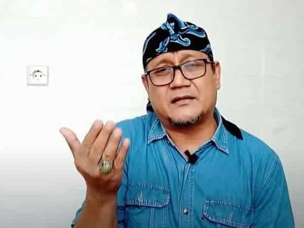 Edy Mulyadi Resmi Tersangka dan Ditahan Polisi