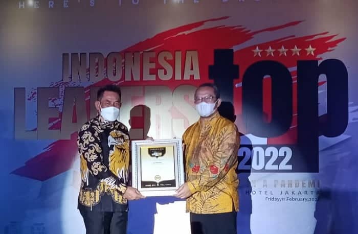Kuswandi Raih Indonesia Leaders Top Awards 2022 dari Seven Media Asia