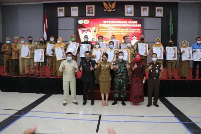 Singkawang Raih Predikat Kota Sangat Inovatif, Tjhai Chui Mie: Prestasi Ini Harus Dipertahankan dan Ditingkatkan