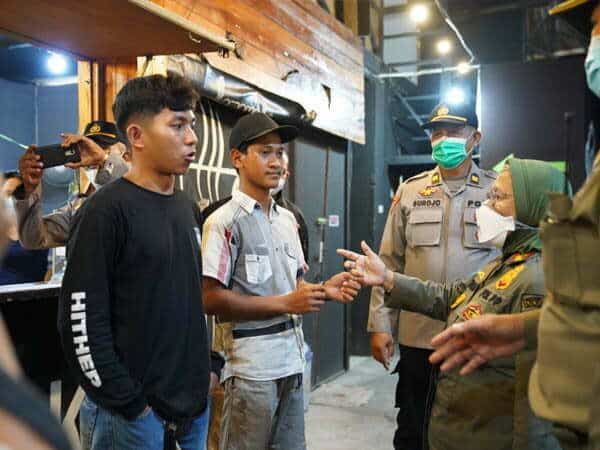 Kasus Covid-19 Melonjak, Edi Kamtono: Kita Terjunkan Tim Monitor Warkop dan Taman