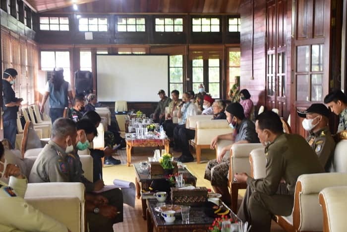 Renovasi Rumah Ibadah Jemaat Ahmadiyah Sintang Finish 10 Februari 2022, Kuncinya Diserahkan ke Kesbangpol