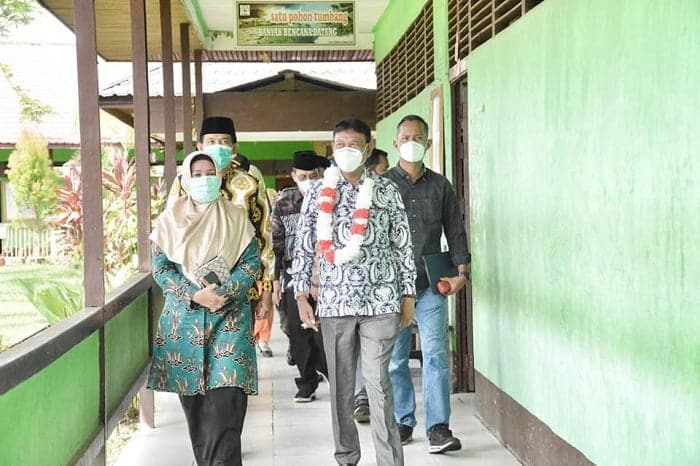 Tingkatkan Mutu Belajar Mengajar, Guru Harus Meningkatkan Pengetahuan di Bidang Teknologi