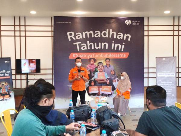 Rumah Zakat Kalbar Luncurkan Ramadan Tahun Ini #SaatnyaTumbuhBersama, Ini 6 Program Utamanya…