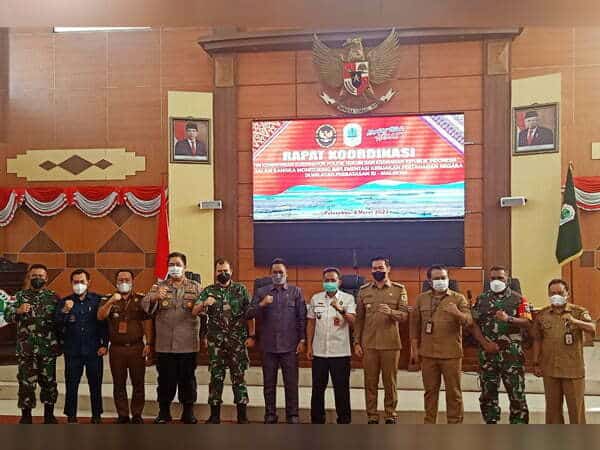 Ketua DPRD Kapuas Hulu Sampaikan Persoalan Listrik, Internet Hingga Kratom ke Kemenko Polhukam