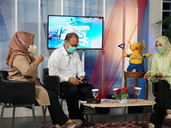 Jadi Narasumber Talkshow Kalbar Sehat di TVRI, Hary Agung Paparkan Perkembangan Covid-19 dan Varian Omicron