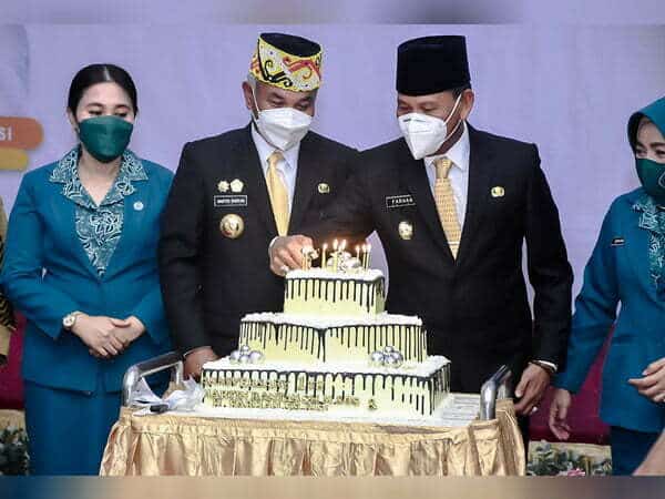 Kaledoiskop 1 Tahun Martin Rantan dan Farhan Pimpin Ketapang