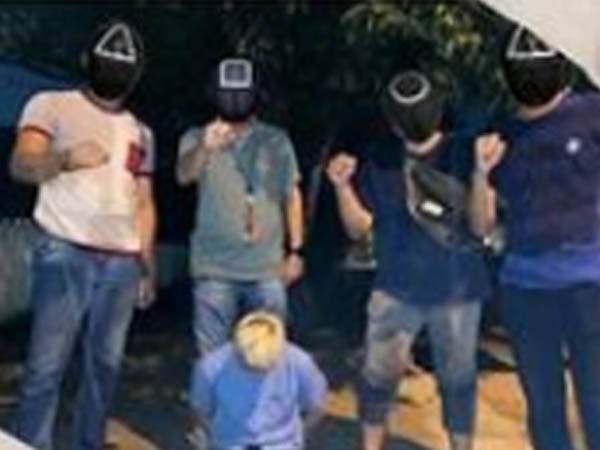 Kelewat Berani, AS Nekat Masuk Garasi Rumah Warga untuk Curi Vespa Matic