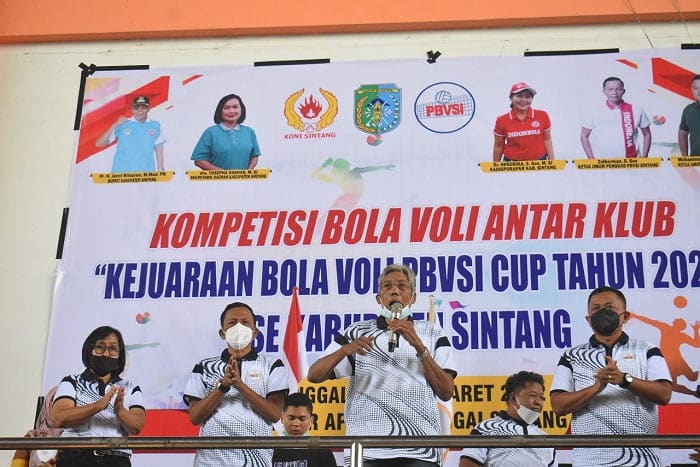 PBVSI Cup 2022 di Indoor Apang Semangai, Jarot Winarno: Semoga Melahirkan Atlet Bola Voli yang Siap Tanding