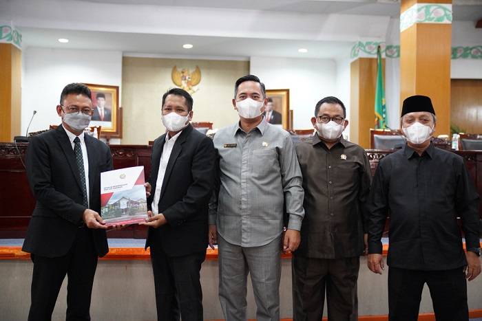 Eksekutif Pontianak Usulkan 4 Raperda Sekaligus, Raperda Smart City Jadi Sorotan Legislatif