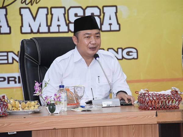 Alexander Wilyo: Media Massa Berperan Penting dalam Pembangunan Ketapang