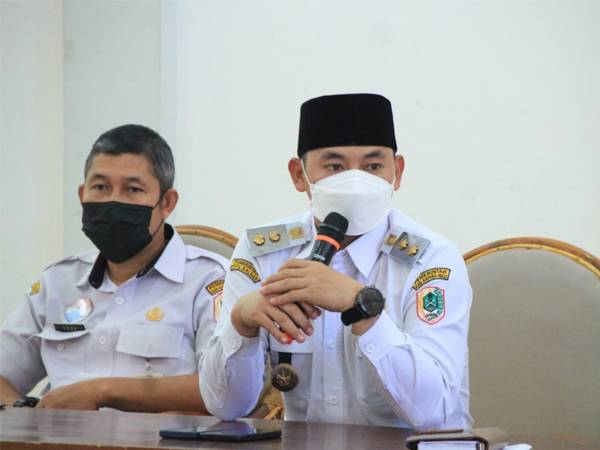 Evaluasi Sidak Barang Kadaluarsa, Ini Pesan Wabup Wahyudi Hidayat untuk Pelaku Usaha