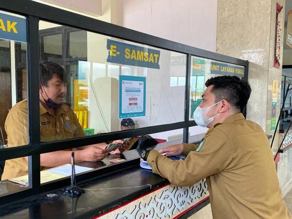 Jelang Libur Lebaran, Bapenda Kalbar Imbau Warga Segera Bayar Pajak Kendaraan