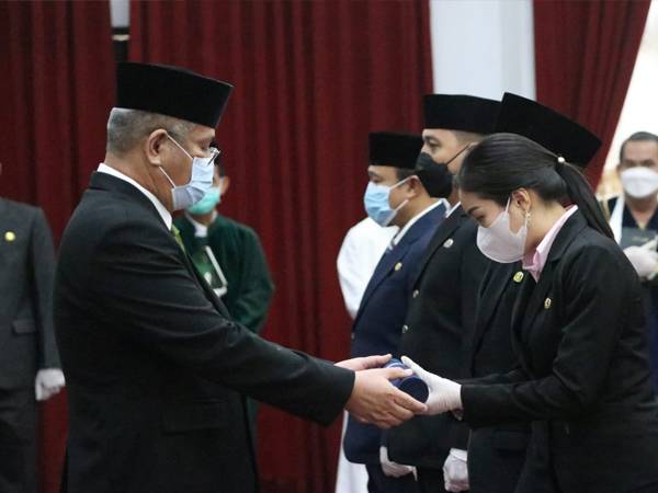 Lantik 55 Pejabat Fungsional, Sekda Kalbar: Kembangkan Inovasi Baru Hadapi Perubahan