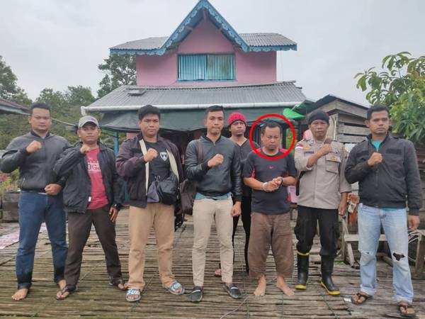 Pelarian Tersangka Korupsi Pembangunan Terminal Bunut Hilir yang Kabur dari Rutan Putussibau Berakhir, Ditangkap di Rumah Warga