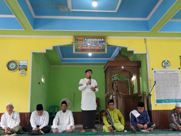 Salat Jumat Bersama Warga di Pantas Bersatu, Ini Pesan Wahyudi Hidayat