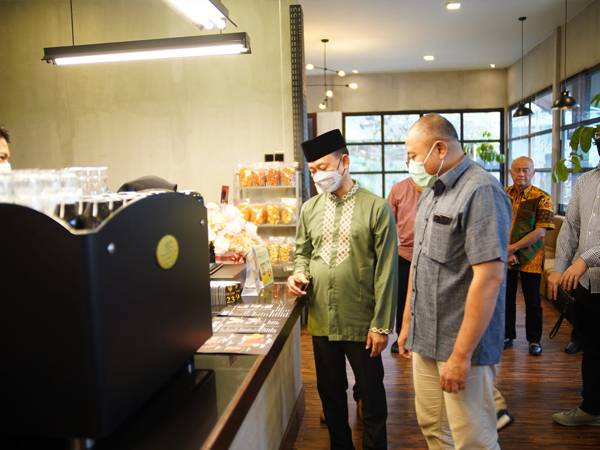 Manfaatkan Peluang Usaha Tumbuhkan Ekonomi