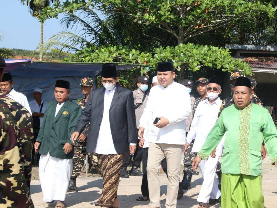 Hadiri Wisuda Santri Ponpes Tahfizh Bustanul Quran, ini Harapan Bupati Melawi