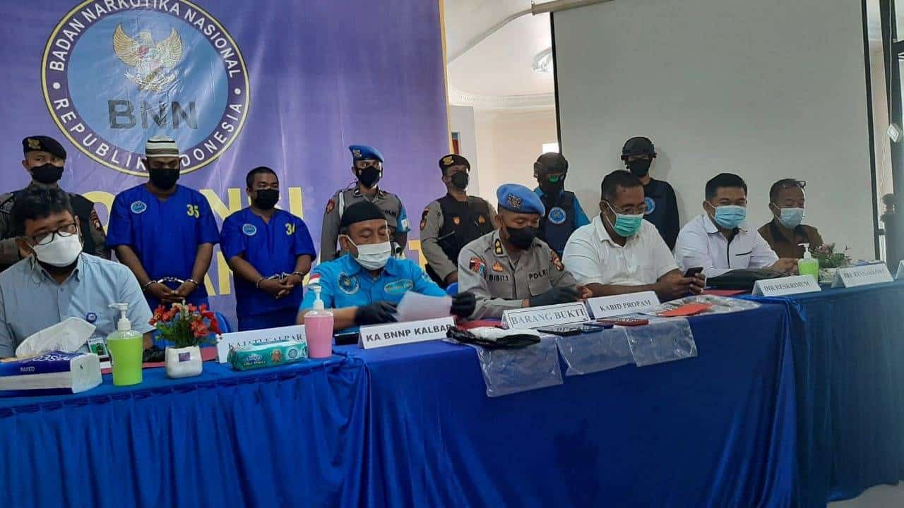 BNN Kalbar Berhasil Gagalkan Percobaan Penyelundupan Sabu, Pelakunya Anggota Polri Aktif