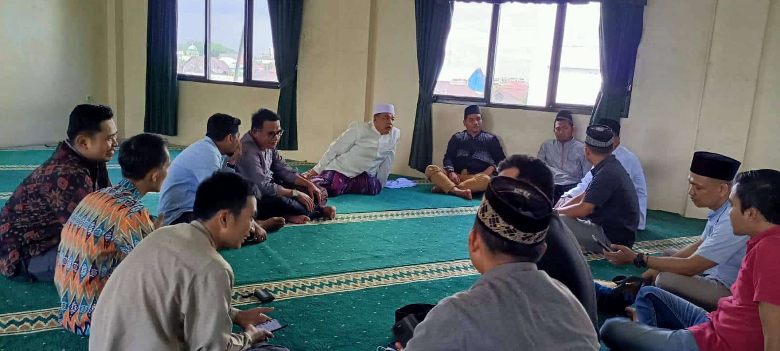 Puang Yusuf dan Keluarga Besar KAHMI Doa Bersama untuk Kesembuhan Viryan Azis