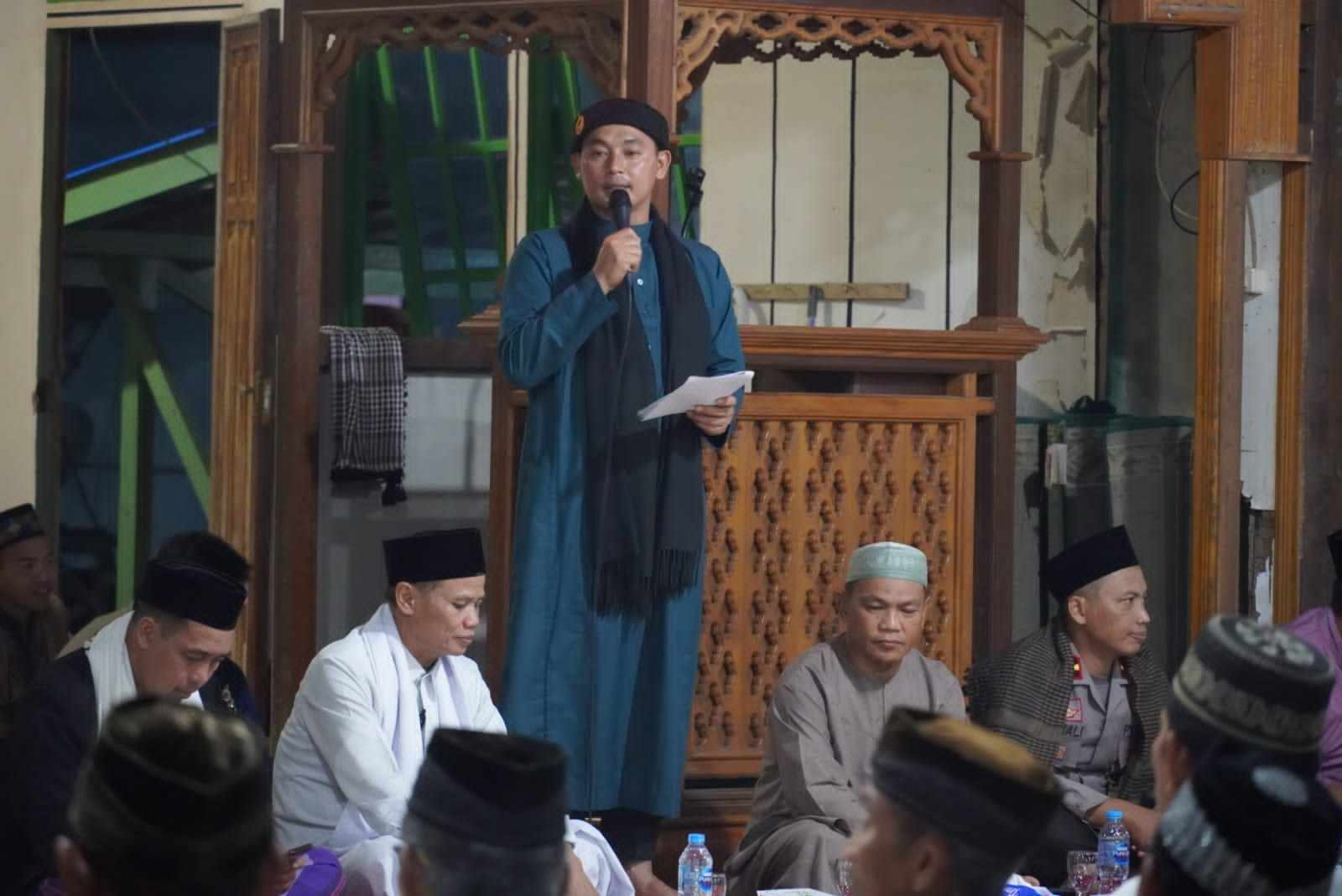 Wahyudi Hidayat Hadiri Halal Bihalal Masjid Besar Assa'dah Kecamatan Embaloh Hilir