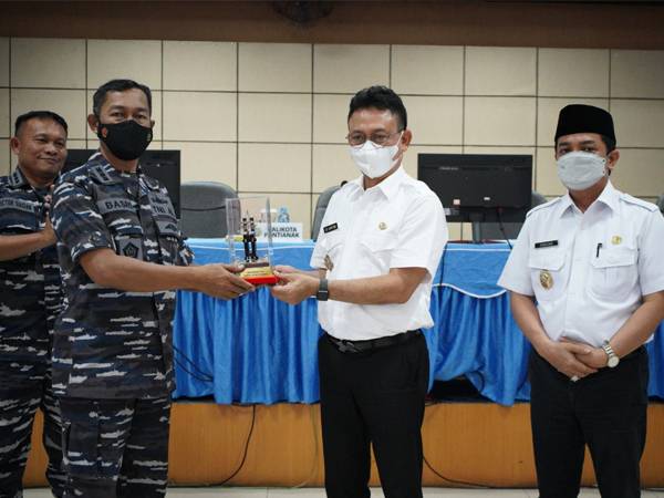 Wako Edi Kamtono Paparkan Materi pada Siswa Dikreg Seskoal