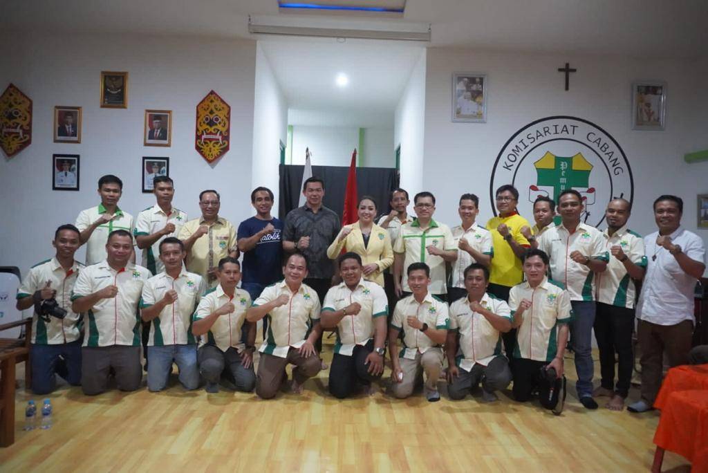 Bupati Fransiskus Diaan Hadiri Peresmian Sekretariat Pemuda Katolik Komisariat Cabang Kapuas Hulu