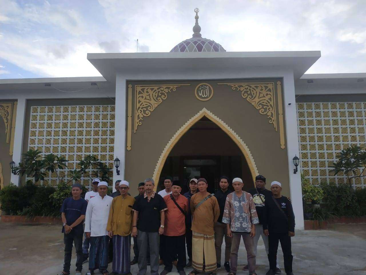 Sikap "Cuek" Pemkot Soal Win One, Bikin Pengurus Masjid As-Salam Ngurut Dada