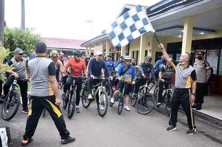 Staf Ahli Bupati Ketapang Hadiri Fun Bike Sambut Hut Bhayangkara ke-76