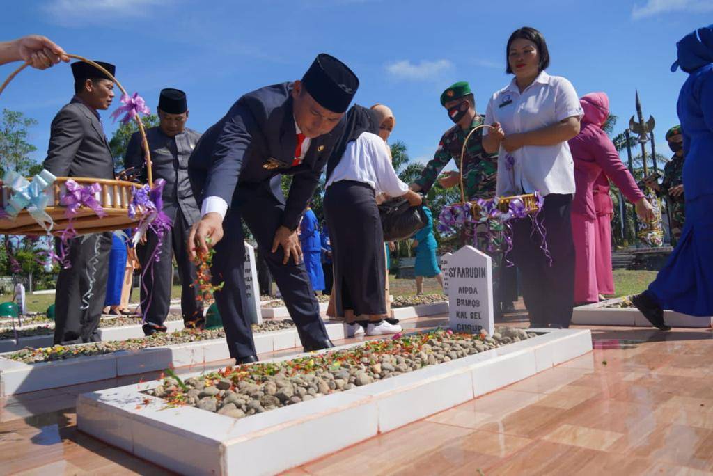 Hari Berkabung Daerah, Wahyudi Hidayat Minta Peringatan Ini Tak Hanya Dihadiri ASN Saja