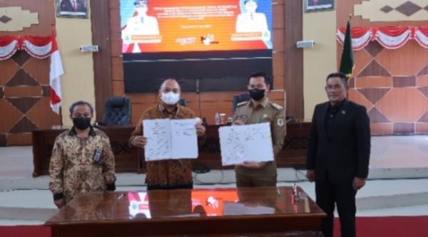 Dukung Potensi Ekonomi Perbatasan, Kanwil DJPb Kalbar Teken MoU dengan Pemkab Kapuas Hulu