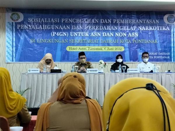 Sekda Pontianak: Jaga Diri dan Keluarga dari Bahaya Narkoba