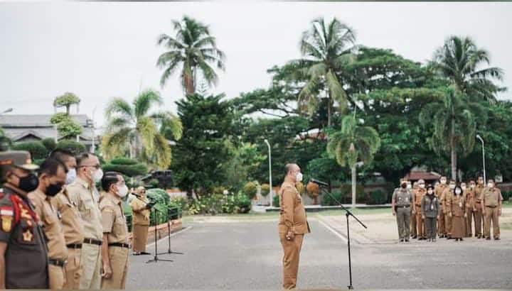 Sekda Ketapang Minta Satpol PP Razia ASN yang "Ngantor" di Warung Kopi