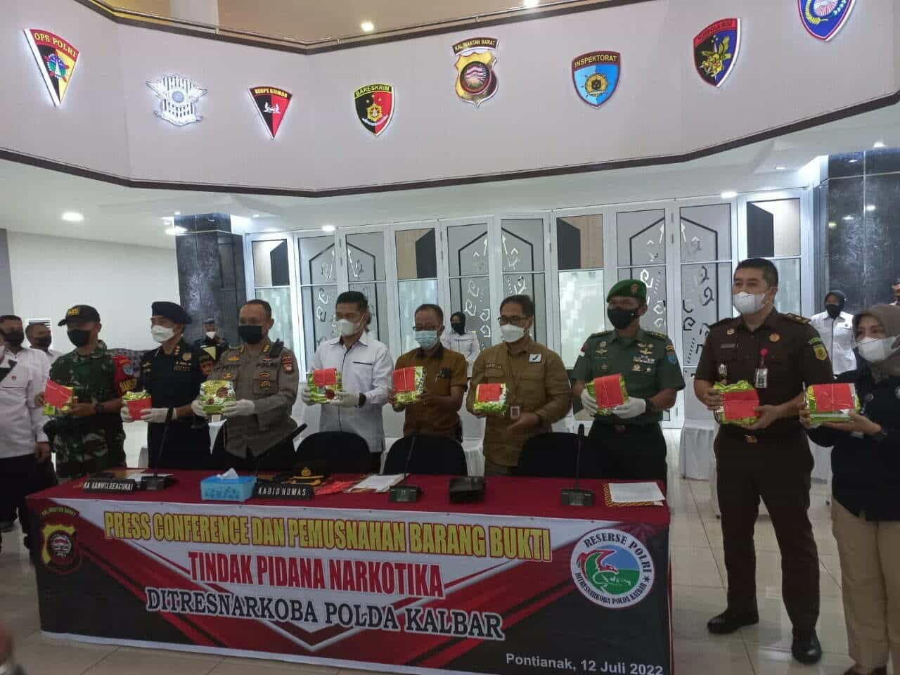 Polda Kalbar Musnahkan 29,381 Kg Sabu