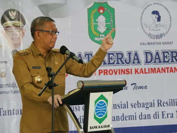 Gubernur Sutarmidji Buka Rakerda Perdana IWAPI Kalbar