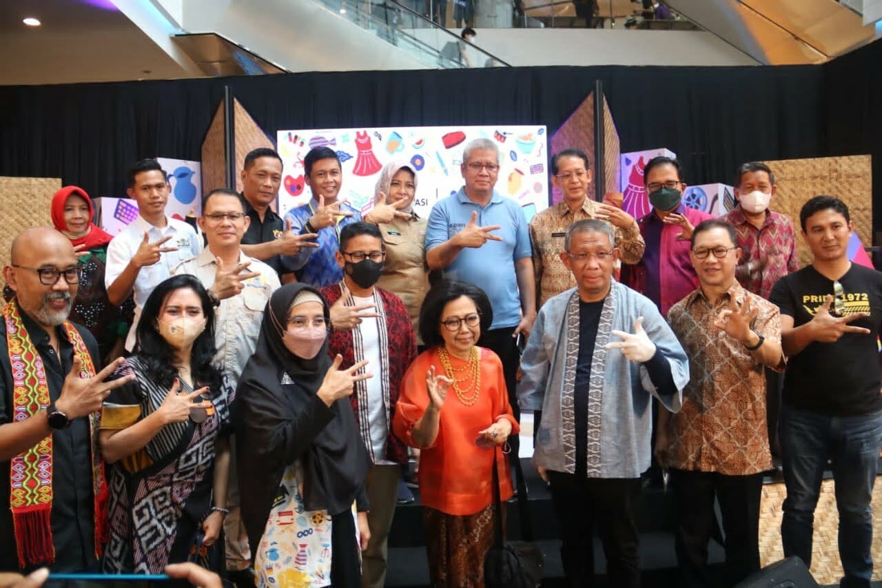 Dari Kunjungan Menparekraf Sandiaga ke Kampung Budaya BML, Kadisporapar Kalbar Harapkan Kian Banyak Desa yang Masuk ADWI