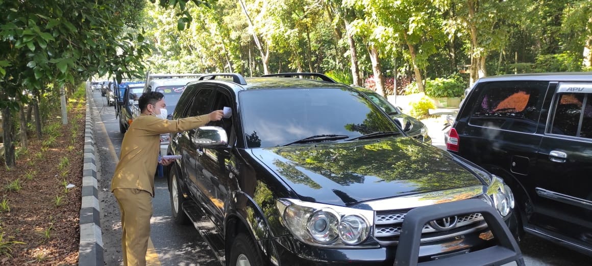 Jemput Bola, UPT PPD Lakukan Sosialisasikan Langsung Pembebasan Denda Administrasi Pajak Kendaraan dan BBNKB ke Pengendara