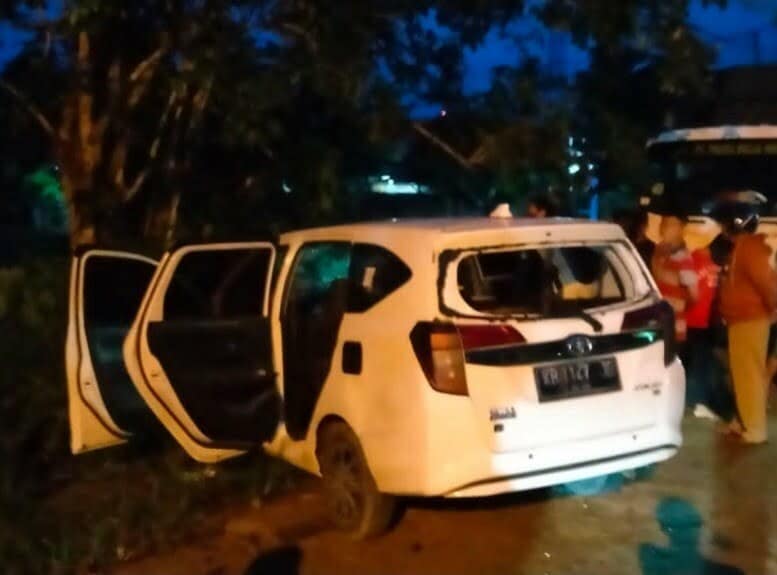 Ugal-ugalan di Jalan Raya Pontianak, Sopir Asal Melawi Ini Diamankan Warga