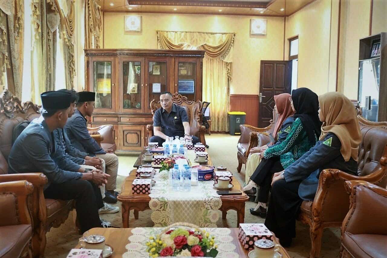Ketua DPRD Terima Pengurus PC IPNU Kabupaten Ketapang